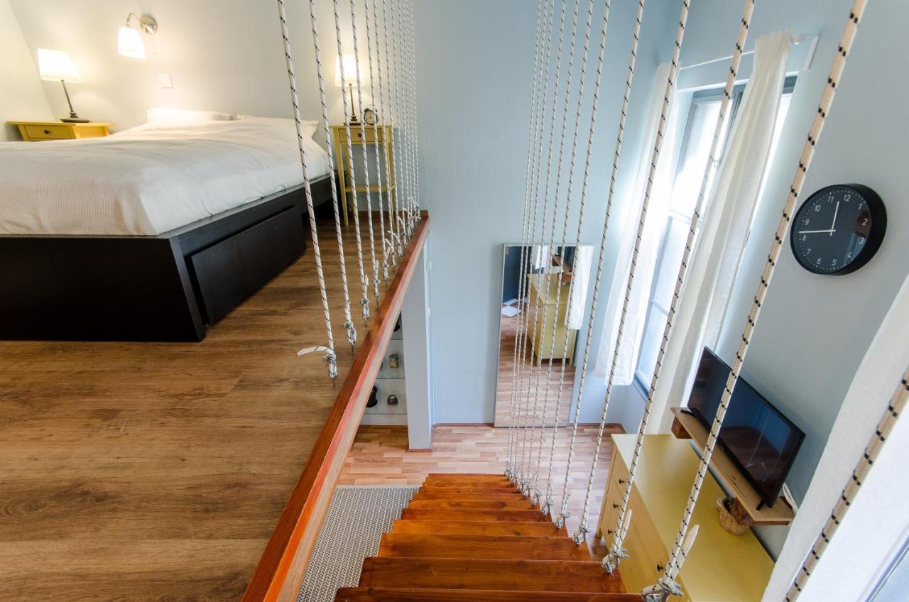 Paulay'S Studio Apartment In The City Center. Budapest Exterior photo