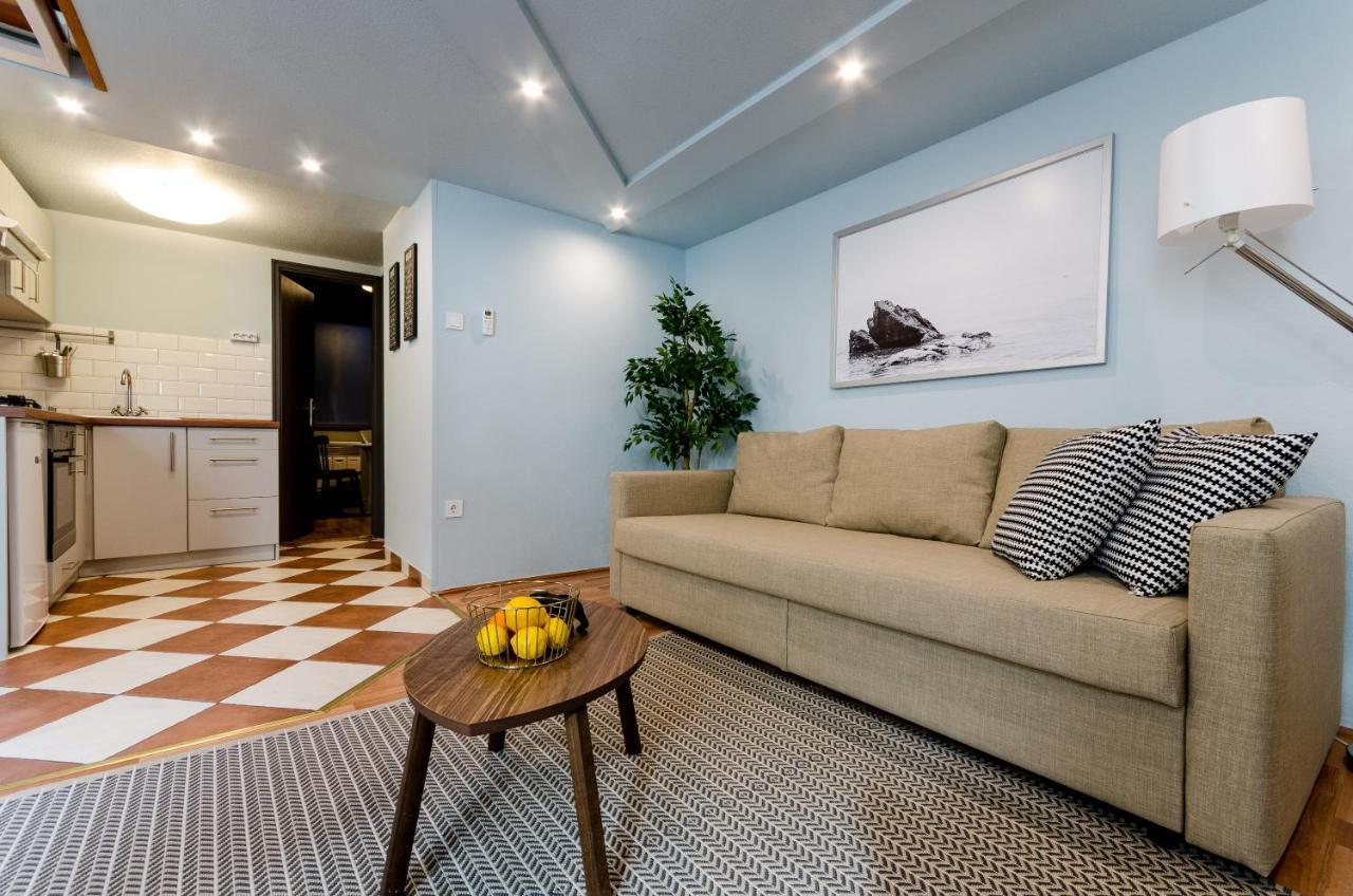 Paulay'S Studio Apartment In The City Center. Budapest Exterior photo