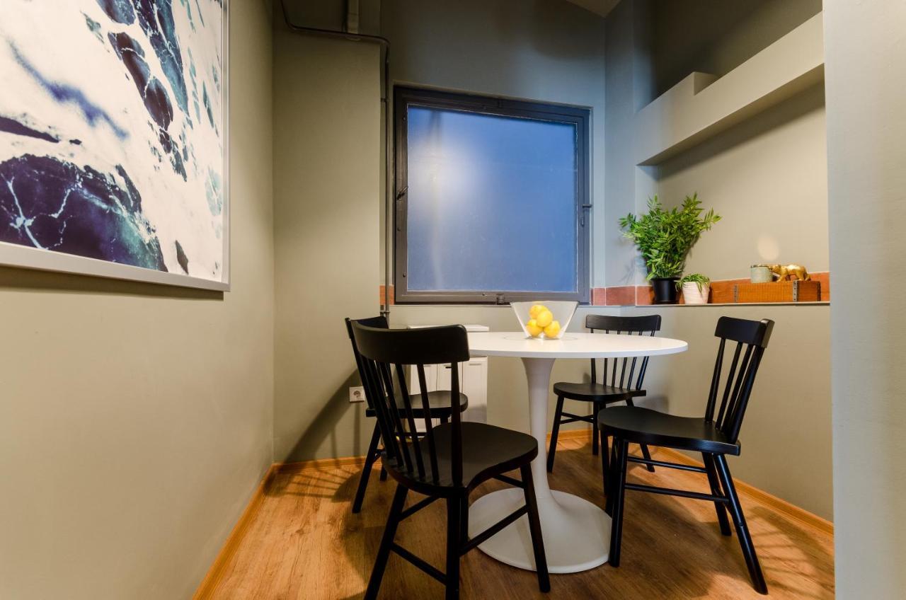 Paulay'S Studio Apartment In The City Center. Budapest Exterior photo