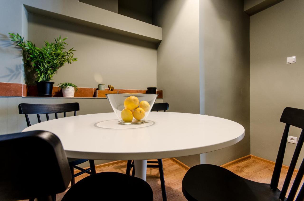 Paulay'S Studio Apartment In The City Center. Budapest Exterior photo